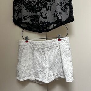 Set of 2 DVF shorts
